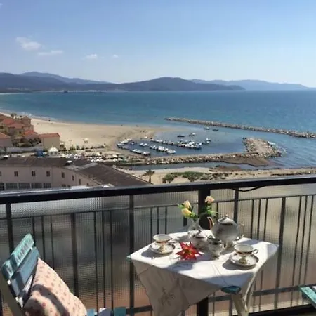 Silvinia Apartament شقة